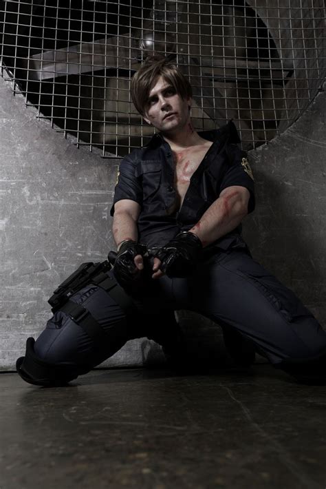 graysonfin residentevil resident evil collection leon s kennedy