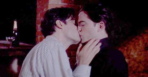 Robert Pattinson S Gay Sex Scenes In Latest Film Little