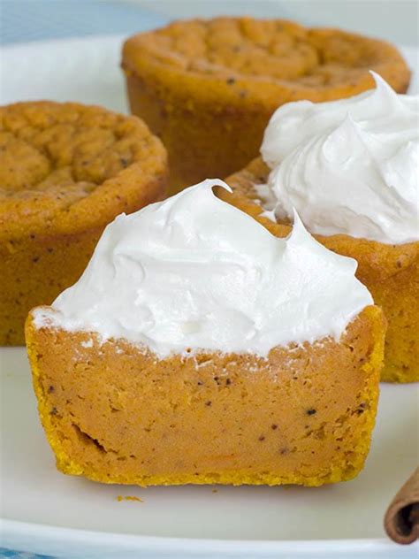 homemade pumpkin puree pumpkin pie cupcakes muffins and more