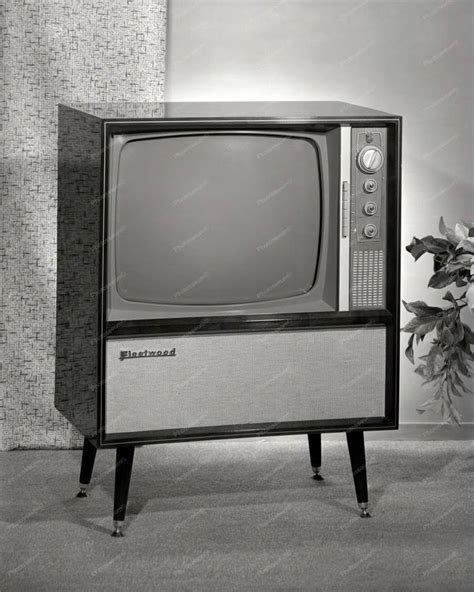 1058 Best Tv S Vintage Images On Pinterest Vintage Television