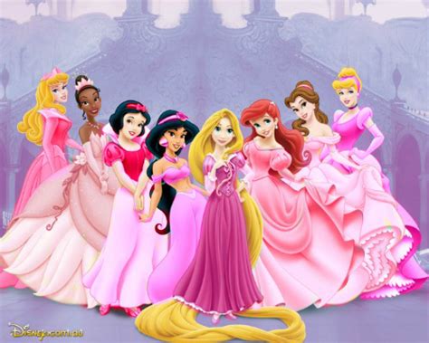disney princess  pink gown disney princess fan art  fanpop