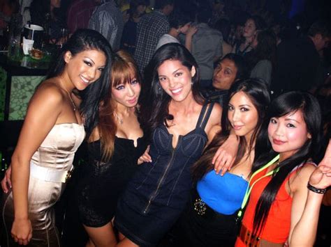 Dream Holiday Asia Bali Bar Girls Meet The Hottest