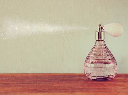 perfume ingredients   affect  hormones