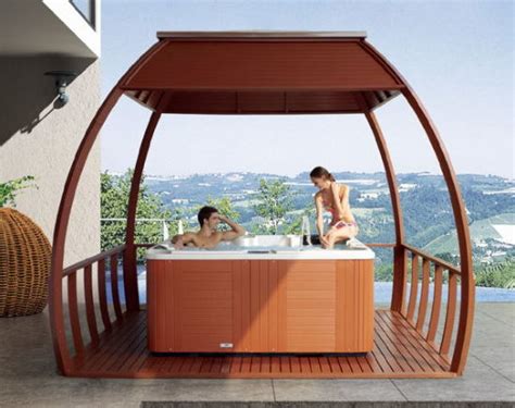 china 5 capacity luxury design outdoor massage spa saa ce