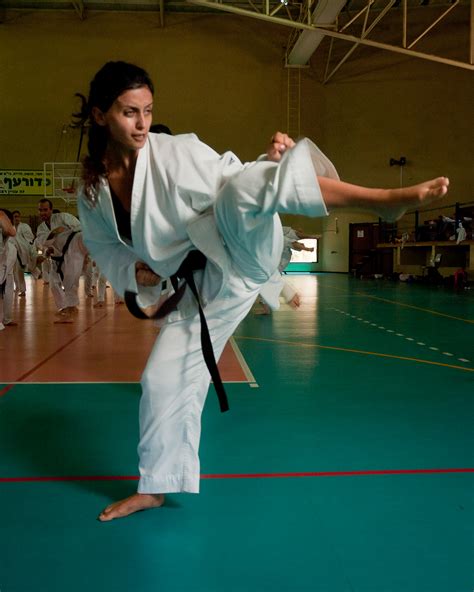 how martial arts help teens teen rehab