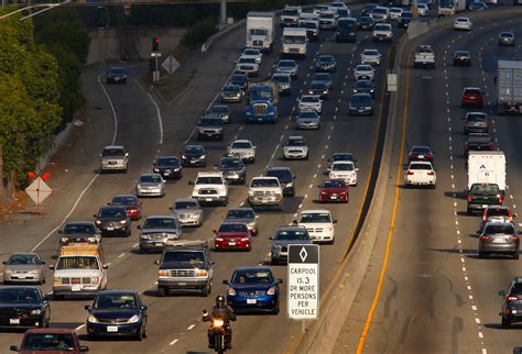 california aims    affluent plug  drivers  carpool lanes