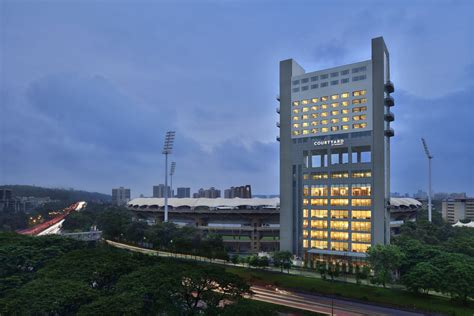 courtyard  marriott drives expansion  india  opening