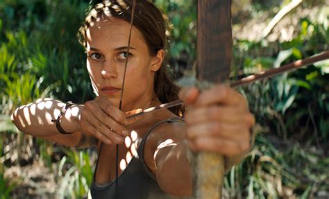 Review Tomb Raider 2018 Casey S Movie Mania Movie
