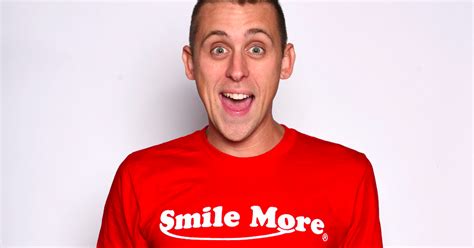 youtube prankster roman atwood is skydiving on live