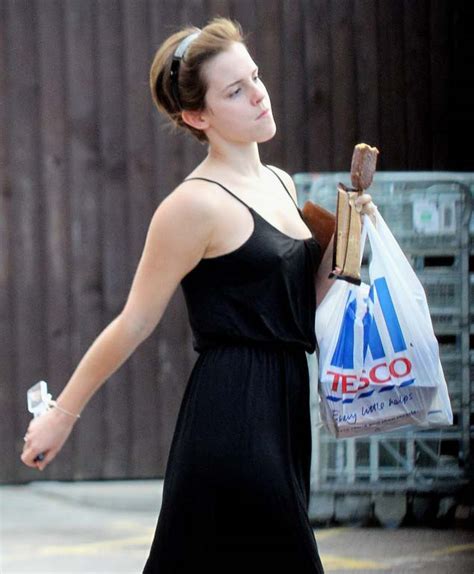 Xxx Art High Emma Watson Shops Tesco Has Wardrobe