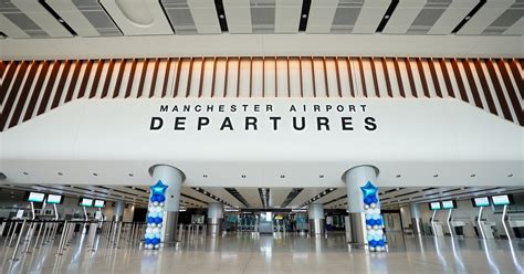 airlines flying  manchester airports  super terminal manchester evening news