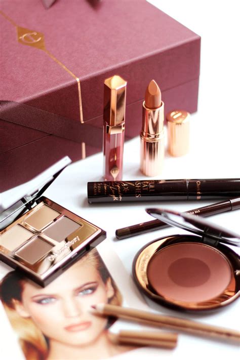 charlotte tilbury makeup the sophisticate look in a box