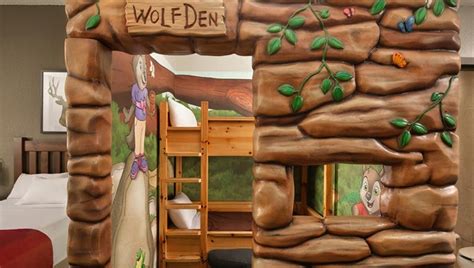 wolf den themed suite great wolf lodge charlotte