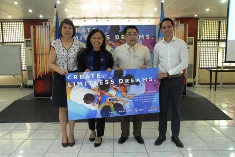 deped  manage global filipino schools program