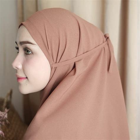 inspirasi  jilbab bergo maryam warna mocca gambar minimalis