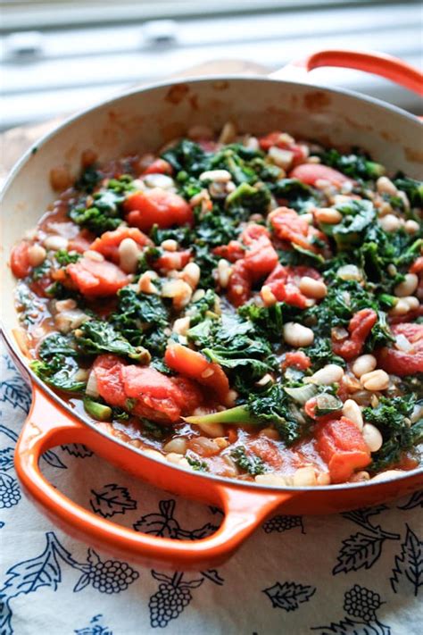 kale with stewed tomatoes and white beans