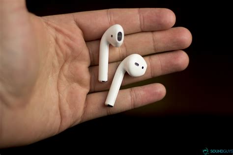 apple airpods review    good sound guys