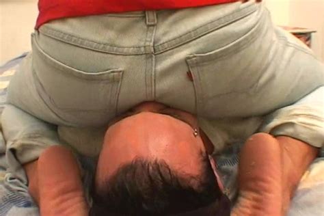 facesit in grey jeans gay fetish porn at thisvid tube