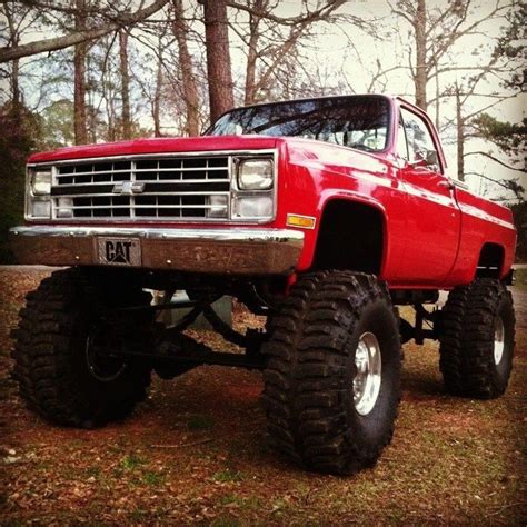 chevy  road images  pinterest lifted chevy trucks   chevrolet trucks