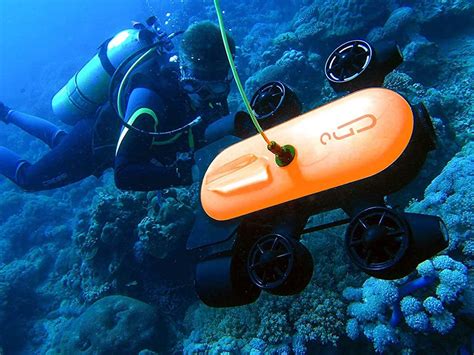 underwater drone  arm priezorcom