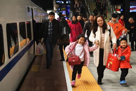Three Billion Trips Made During 40 Day Spring Festival