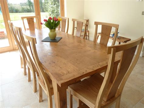 large pippy oak dining table  chairs quercus furniture