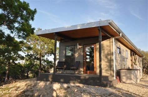 Modern 500 Sq Ft Cabin Makes The Most Of Every Square Inch