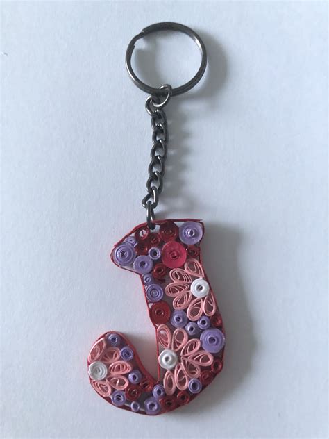 quilled alphabet  key chain  jujukwan quilling paper craft quilling