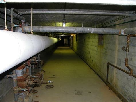 tunnel     tunnels  underground corridors flickr