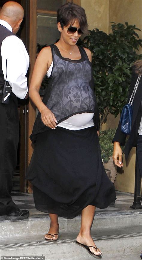 halle berry reveals she stayed on the keto diet even when