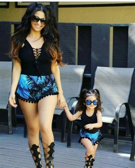 30 Highly Adorable Mother Daughter Outfits To Spread Cuteness