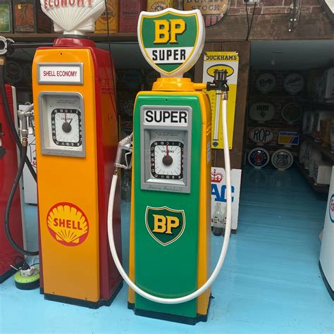 vintage petrol pump avery hardoll bp restored  sn  matts automobilia