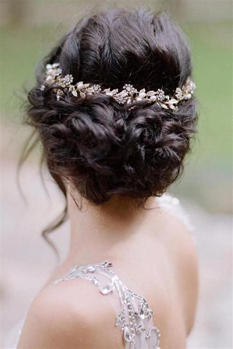 stay charming   hairstyles  weddings bridal hair vine
