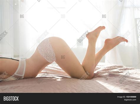 Woman Body In Erotic Pose On Bed Perfect Female