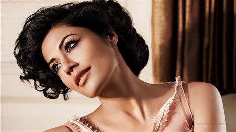 jacqueline fernandez bollywood wallpapers hd wallpapers id 16417