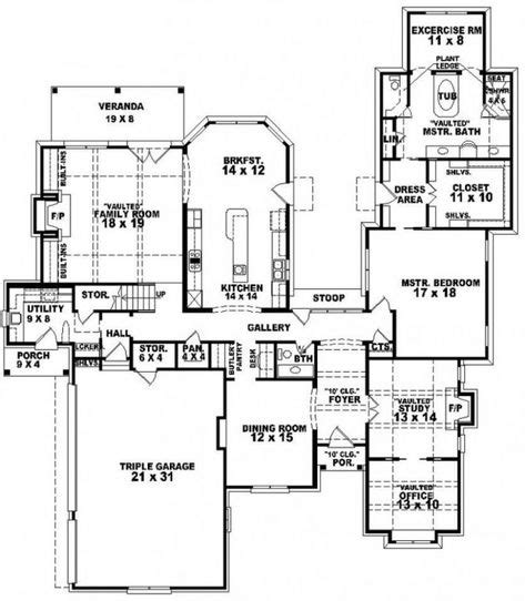 bedroom house plans  small land  bedroom house plans small front porch large family