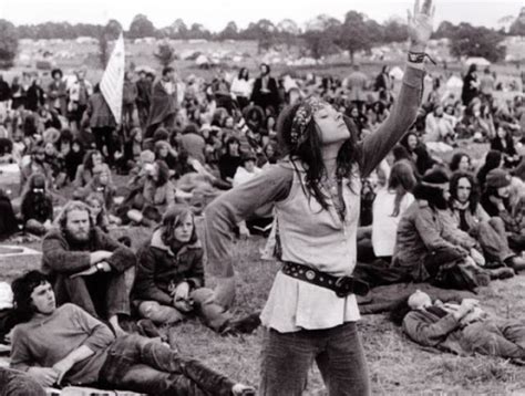 hippie fashion from the late 1960s to 1970s is a history lesson