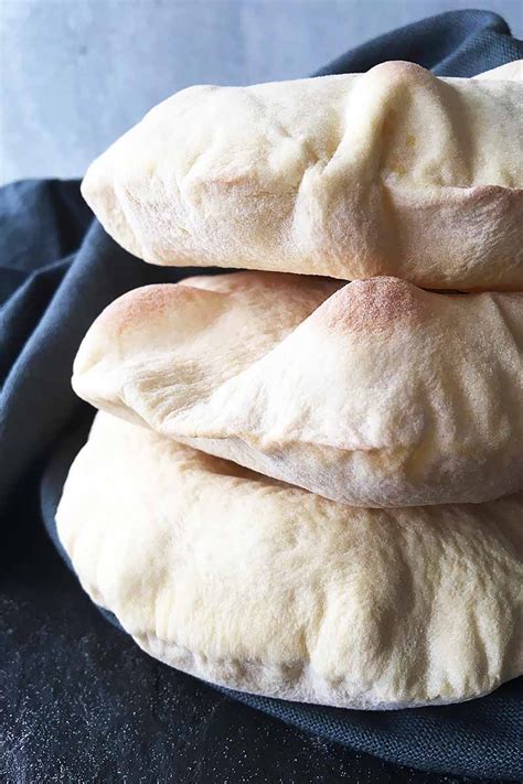 6 Ingredient Einkorn Flour Pita Bread Recipe Foodal