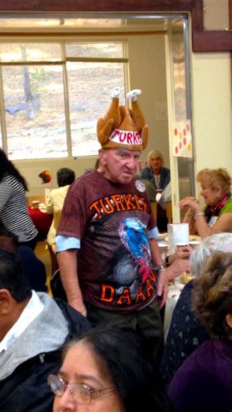 37 funny thanksgiving pictures that are so funny you can t stop smiling