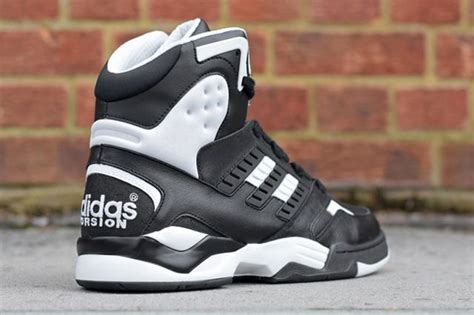 adidas torsion artillery lite blackwhite sneaker freaker addidas shoes mens adidas shoes