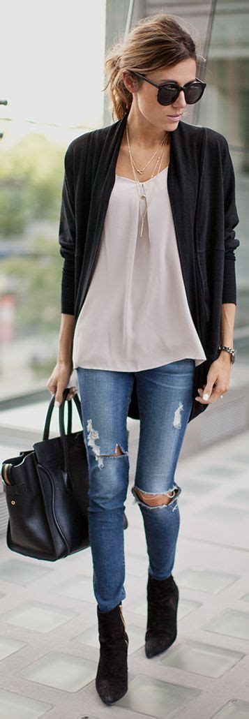 14 Ways To Wear Ripped Jeans This Season And Still Look