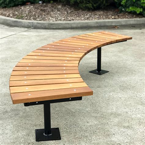 curved outdoor seating florida