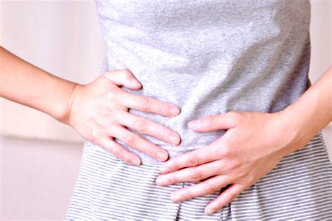 stomach pain  reasons  abdominal pain  healthy