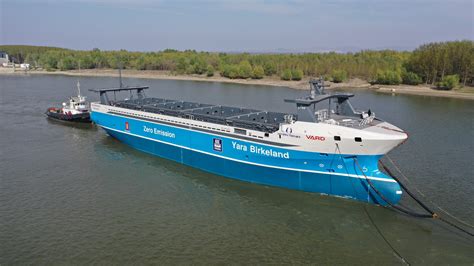 autonomous guide electric container ship  implemented electric motor engineering