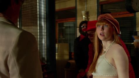 nackte molly quinn in castle