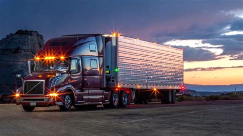 semi trailer truck topmark funding