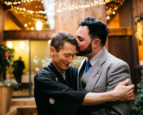 178 emotional same sex wedding pics that will hit you right in your soft spot bored panda