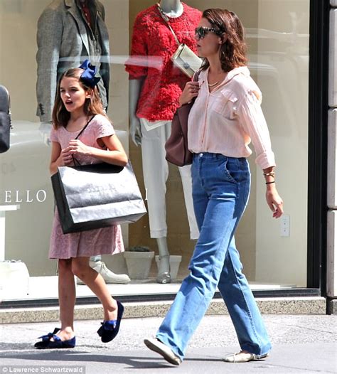 suri cruise and katie holmes step out in new york city daily mail online