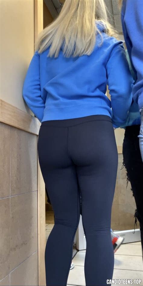 Amazing Lovely Tight Juicy Ass On This Beauty Candid Teens
