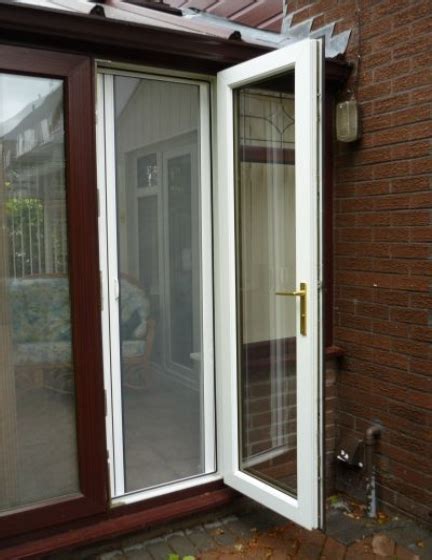 flutterbye insect screens stockport manchester fly screens total fly screen solutions